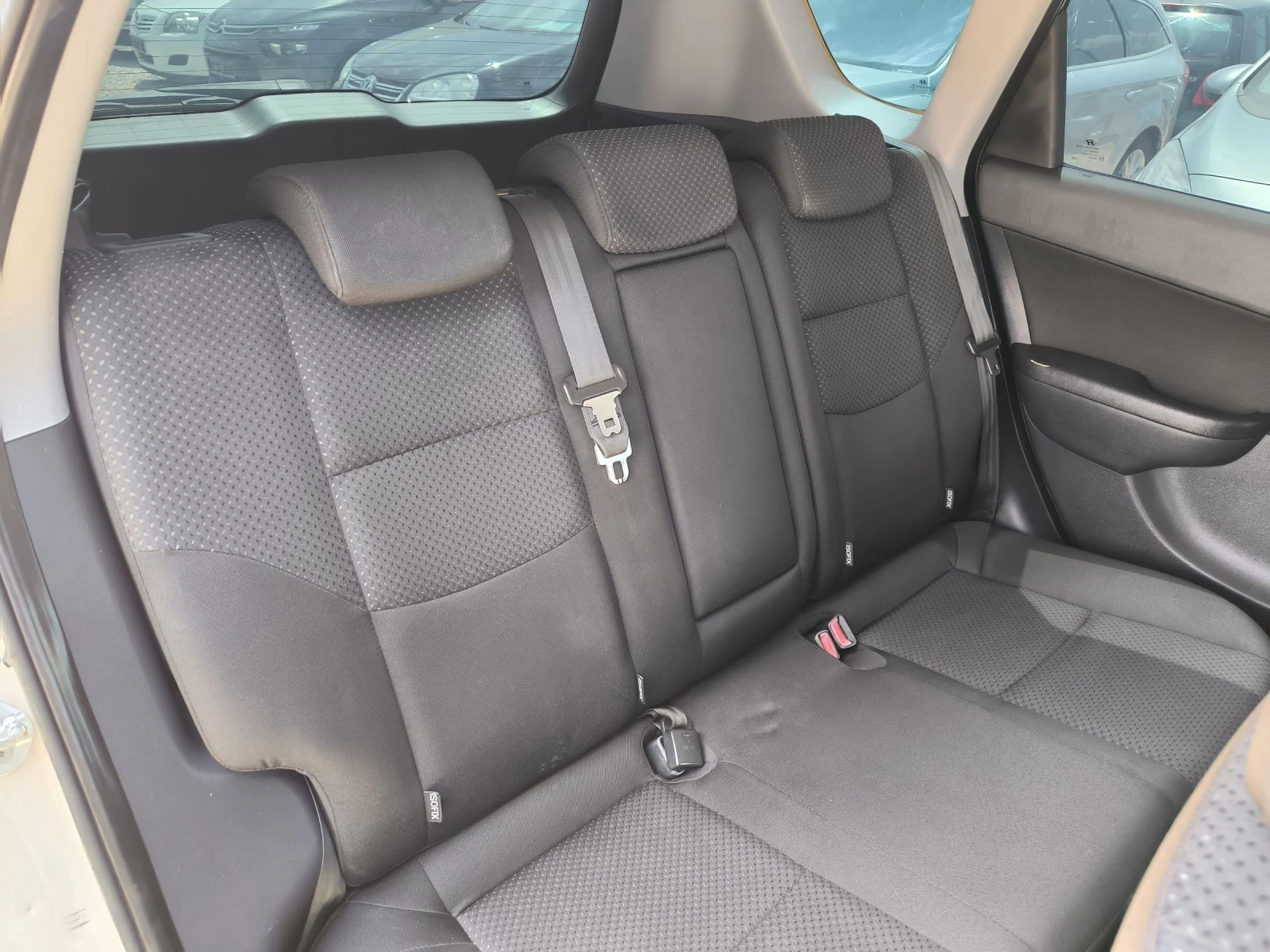 Hyundai I30 1.4i - изображение 10