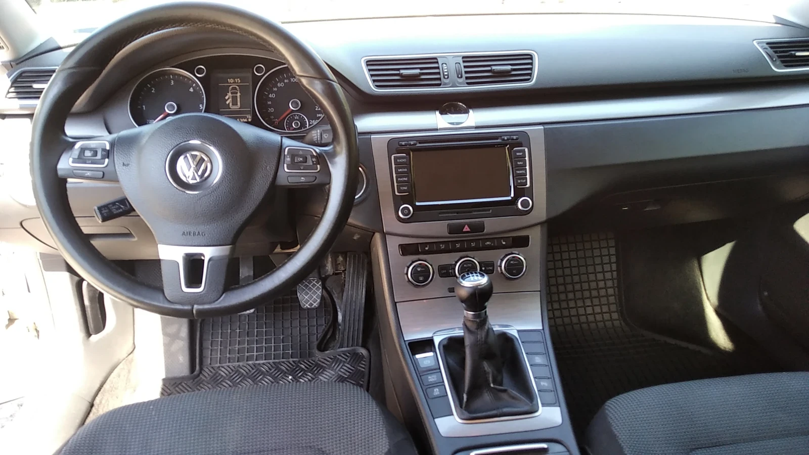 VW Passat  - изображение 7