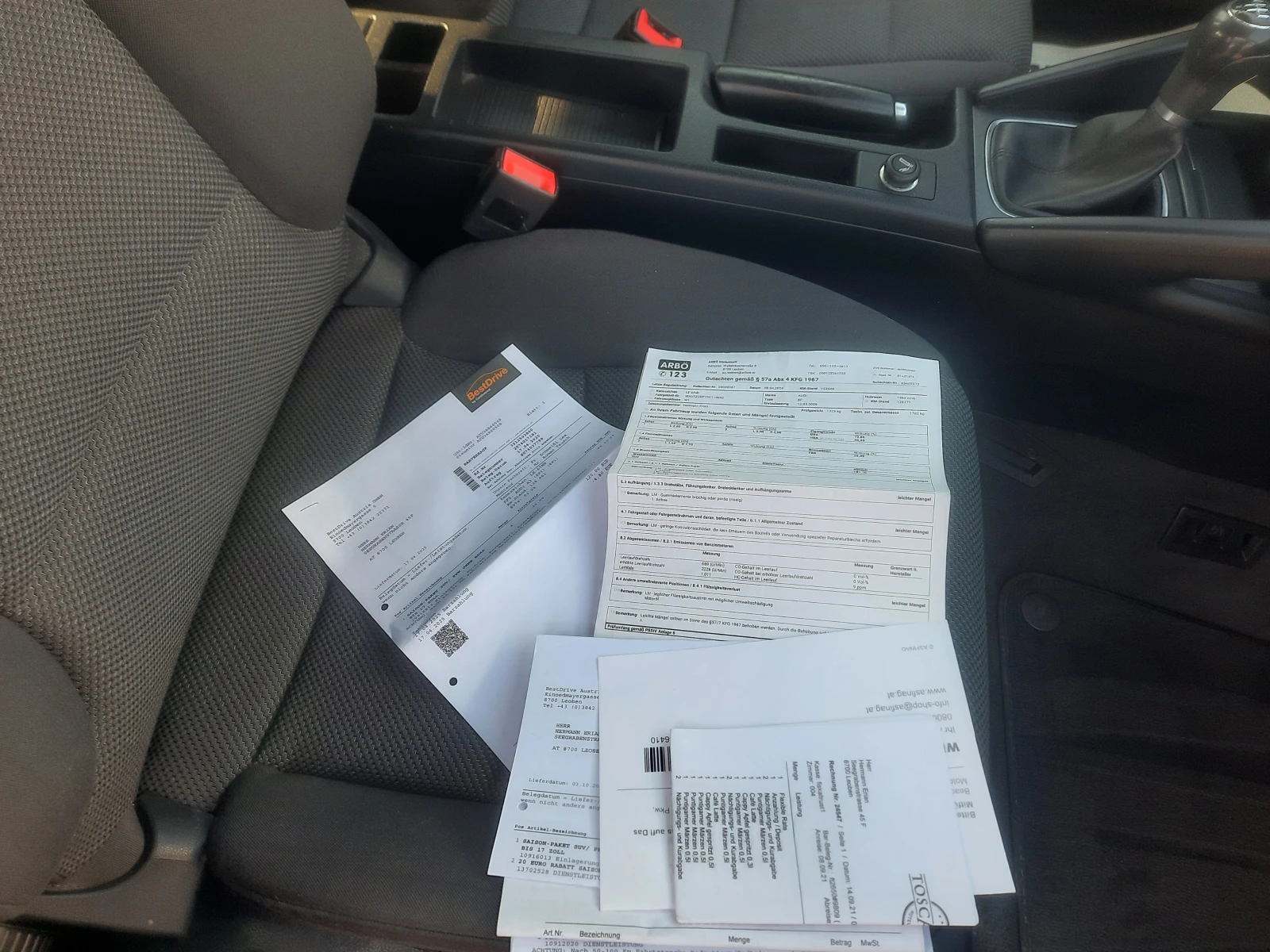 Audi A3 1.6i 102к.с., снимка 12 - Автомобили и джипове - 53988427