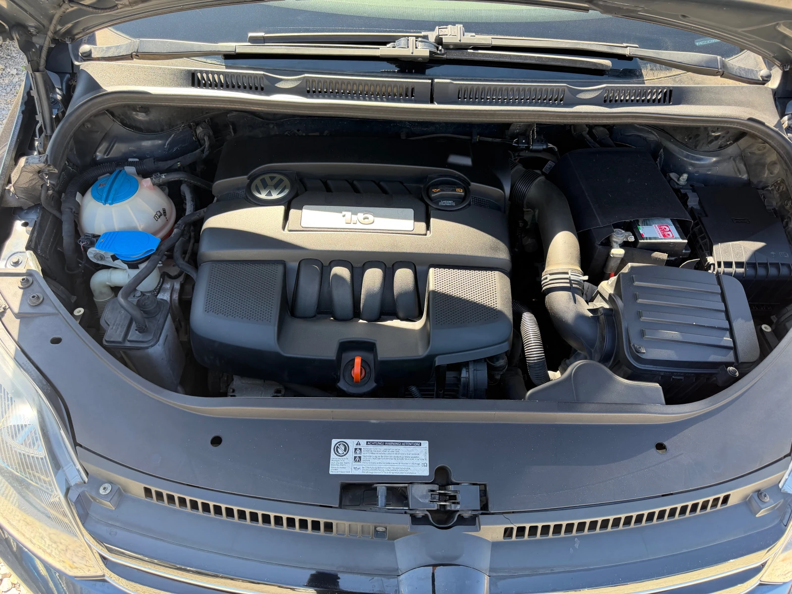 VW Golf Plus GOLF 6 PLUS 1.6i 145000km ITALIA, снимка 15 - Автомобили и джипове - 54136190