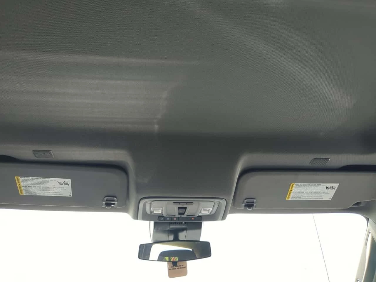 Chevrolet Silverado * RST * CARPLAY * 2 КЛЮЧА, снимка 15 - Автомобили и джипове - 54623810