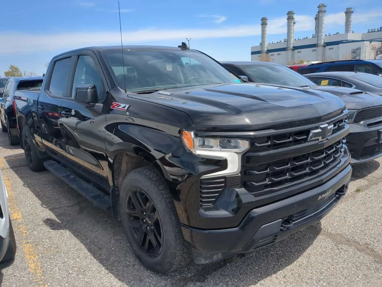 Chevrolet Silverado * RST * CARPLAY * 2 КЛЮЧА, снимка 3 - Автомобили и джипове - 54623810