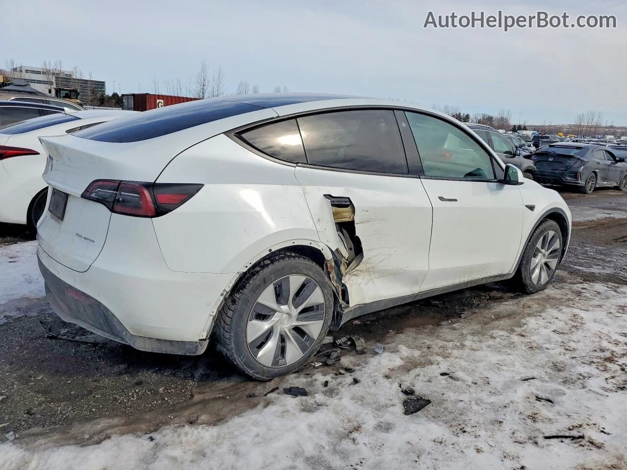 Tesla Model Y 82kWh* Long Range* Dual Motor, снимка 4 - Автомобили и джипове - 54651551