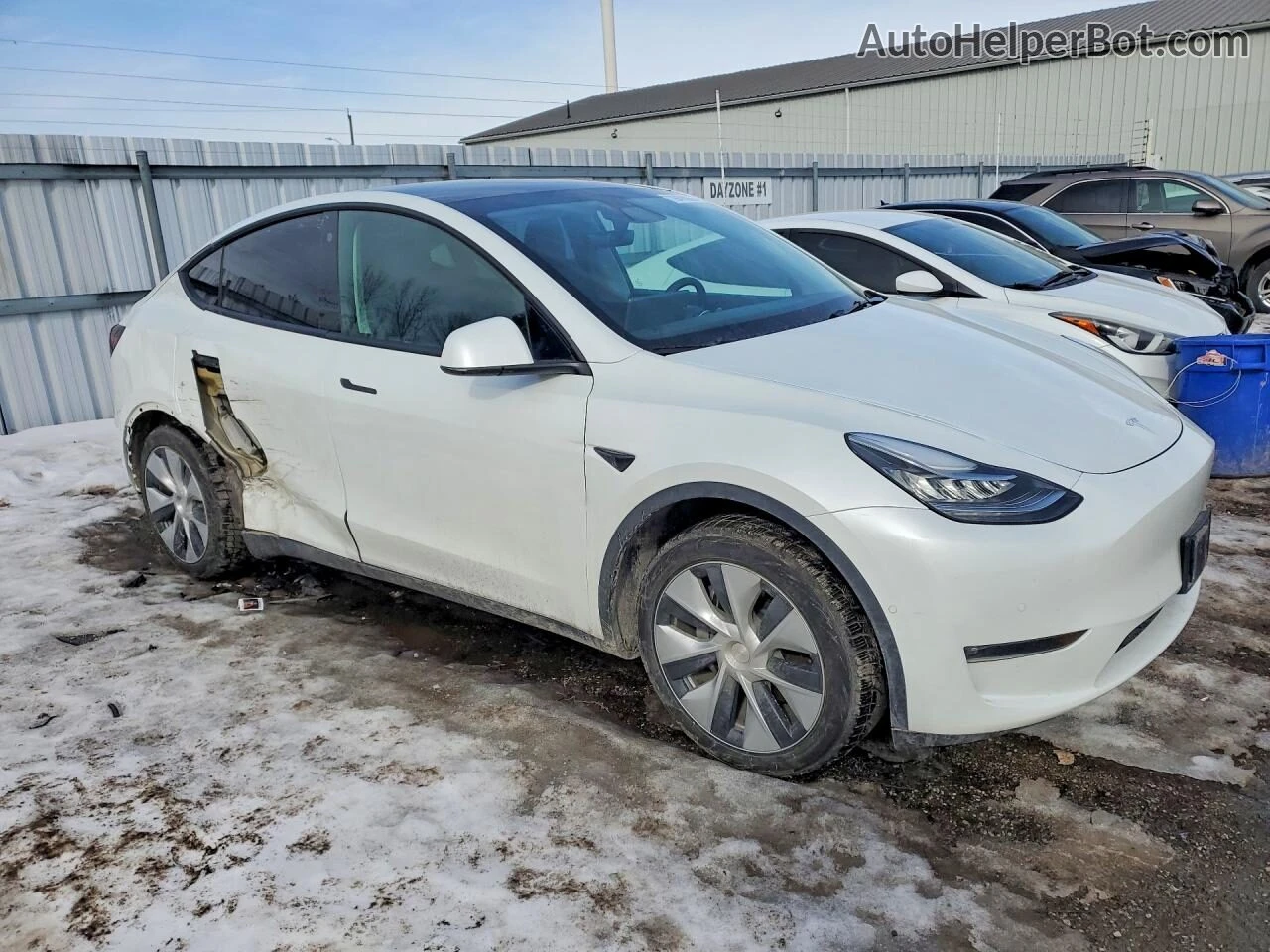 Tesla Model Y 82kWh* Long Range* Dual Motor, снимка 3 - Автомобили и джипове - 54651551