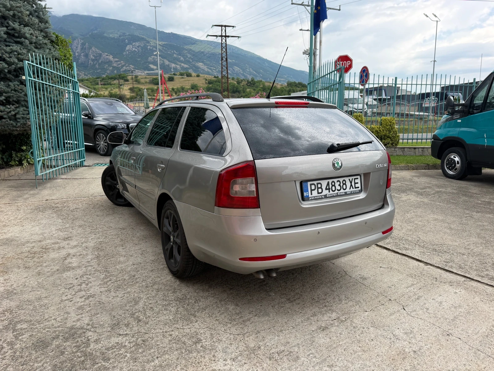 Skoda Octavia 2.0 TDI, снимка 11 - Автомобили и джипове - 55011185
