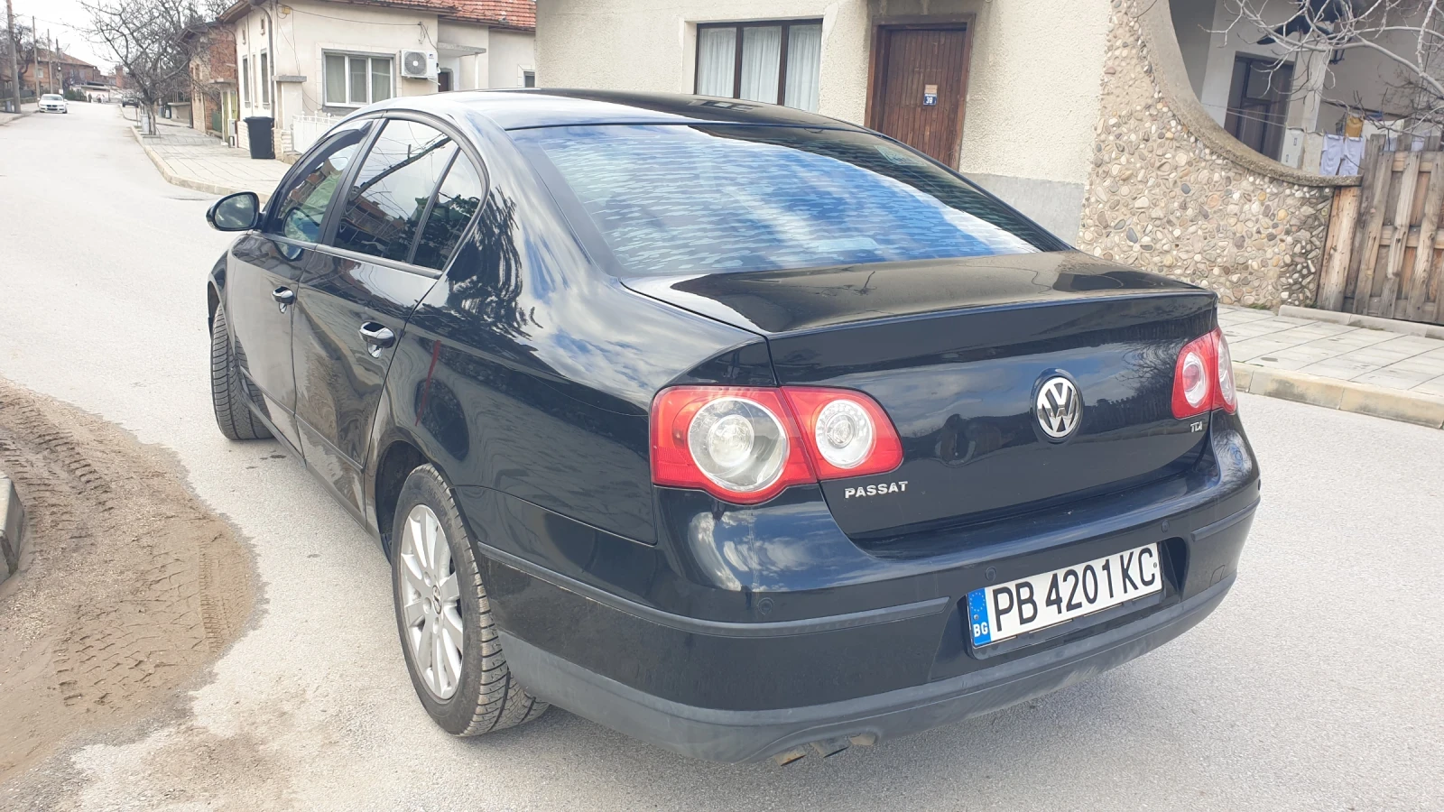 VW Passat, снимка 8 - Автомобили и джипове - 55119893