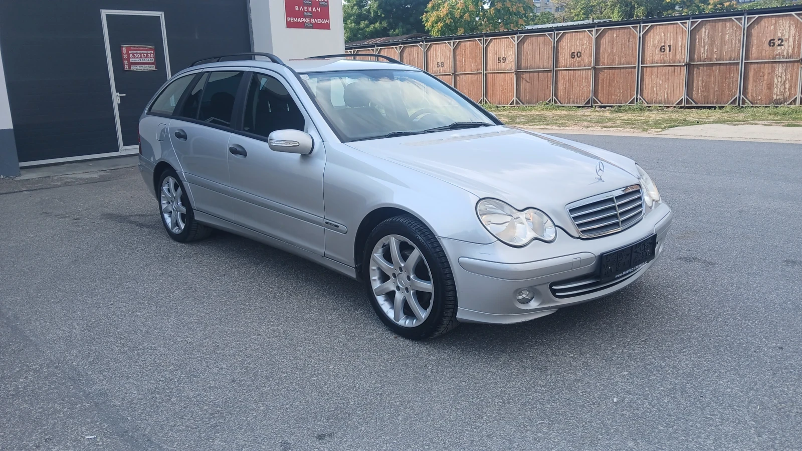 Mercedes-Benz C 220 200cdi, снимка 2 - Автомобили и джипове - 55436809