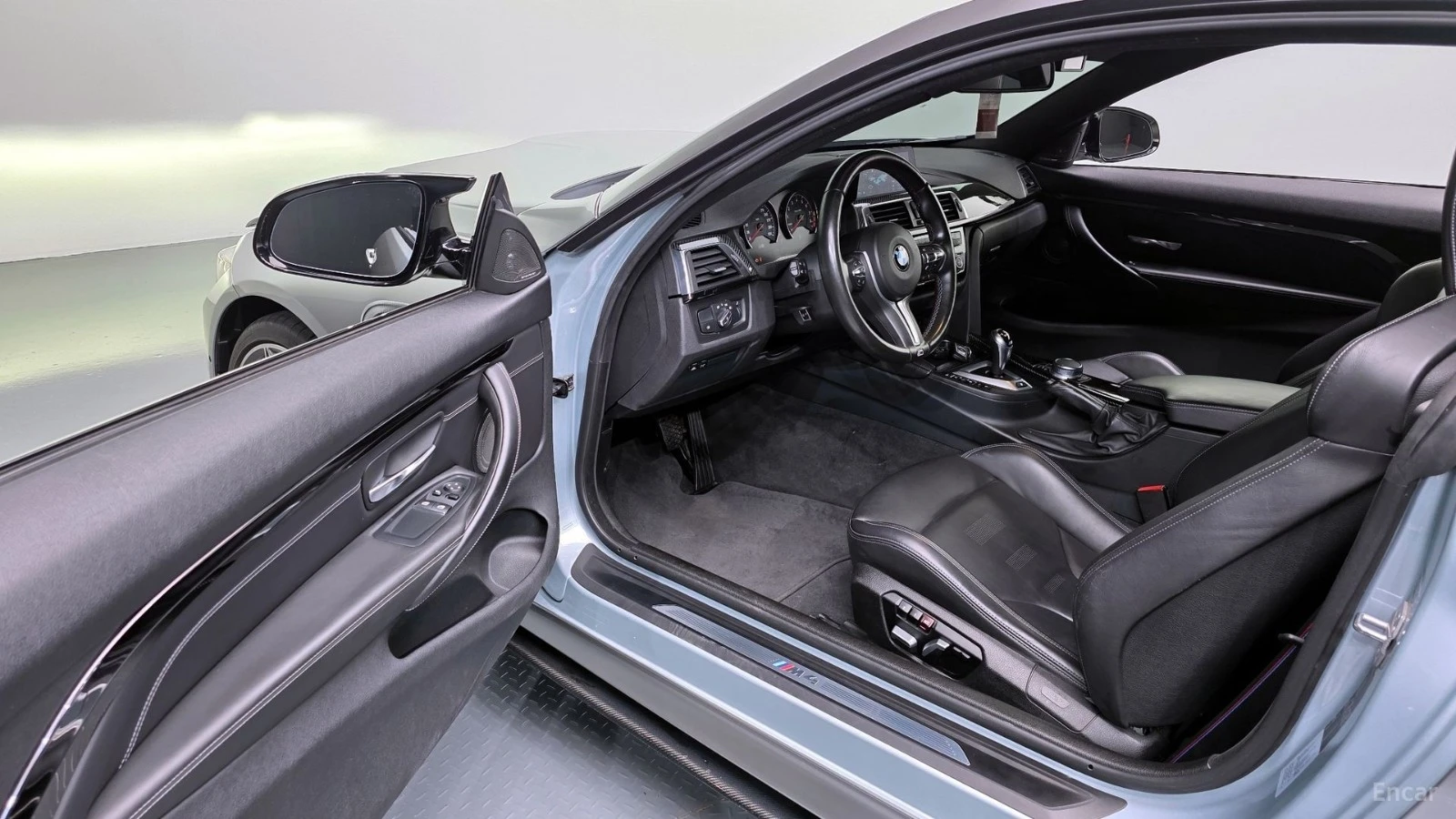 BMW M4 COUPE COMPETITION* HUD* 360* КОЖА* НАВИ, снимка 9 - Автомобили и джипове - 55450697