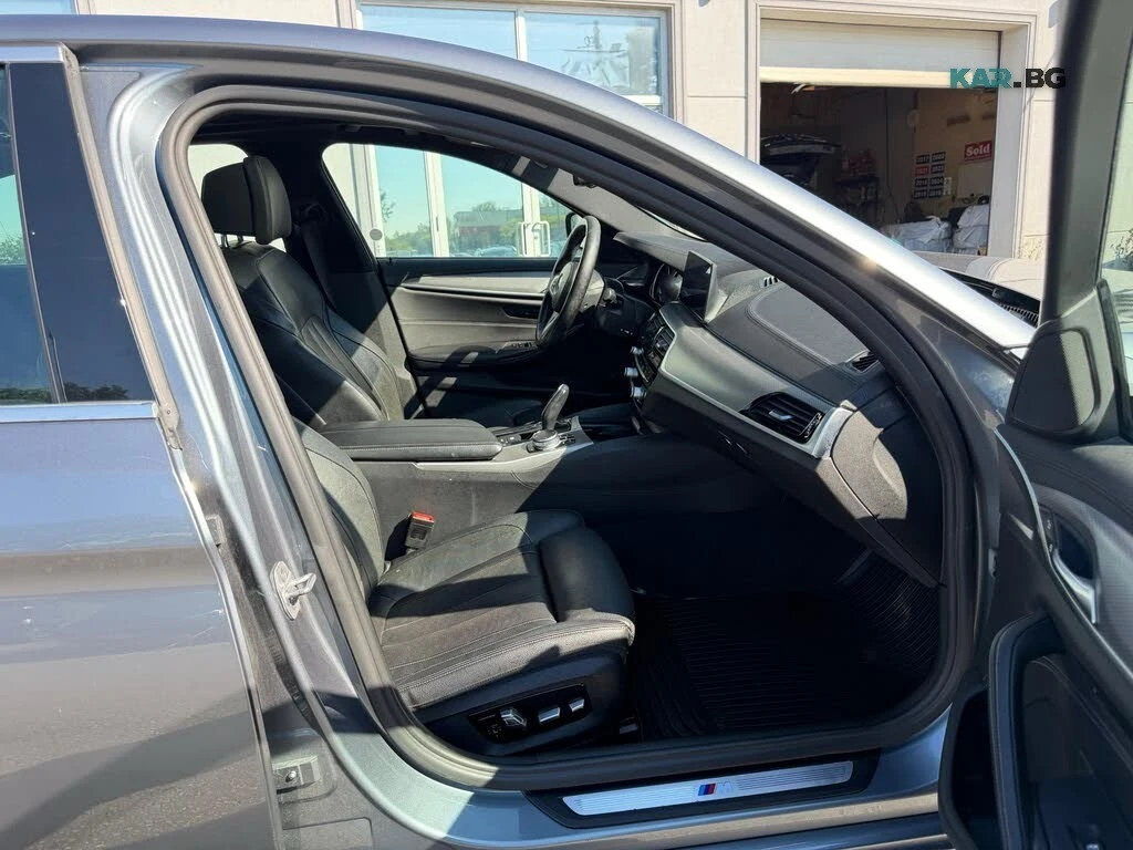 BMW 530 M-PK* 8ZF* ПОДГРЕВ* КАМЕРА* ШИБИДАХ* КРАЙНА ЦЕНА, снимка 14 - Автомобили и джипове - 56099733