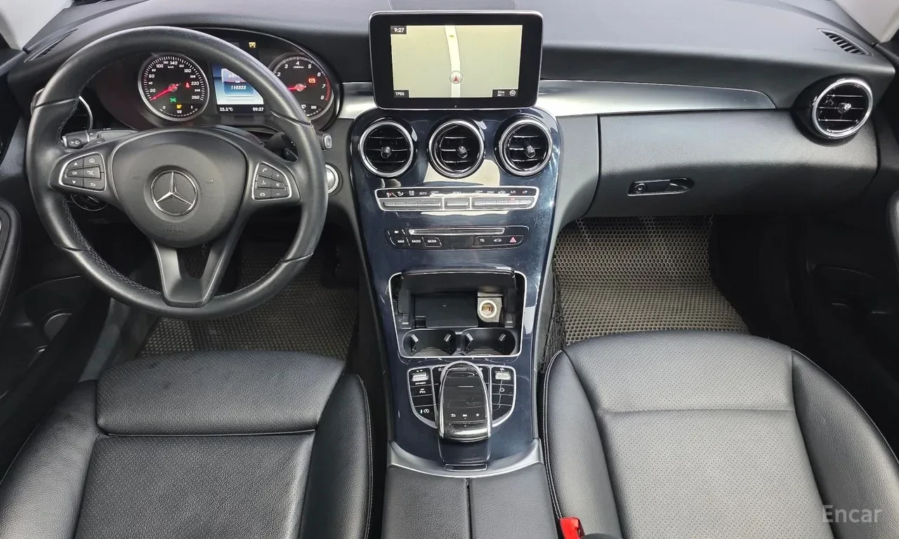 Mercedes-Benz C 200 110к км* Памет* Подгрев* Keyless* Панорама* КРАЙНА, снимка 8 - Автомобили и джипове - 56128060