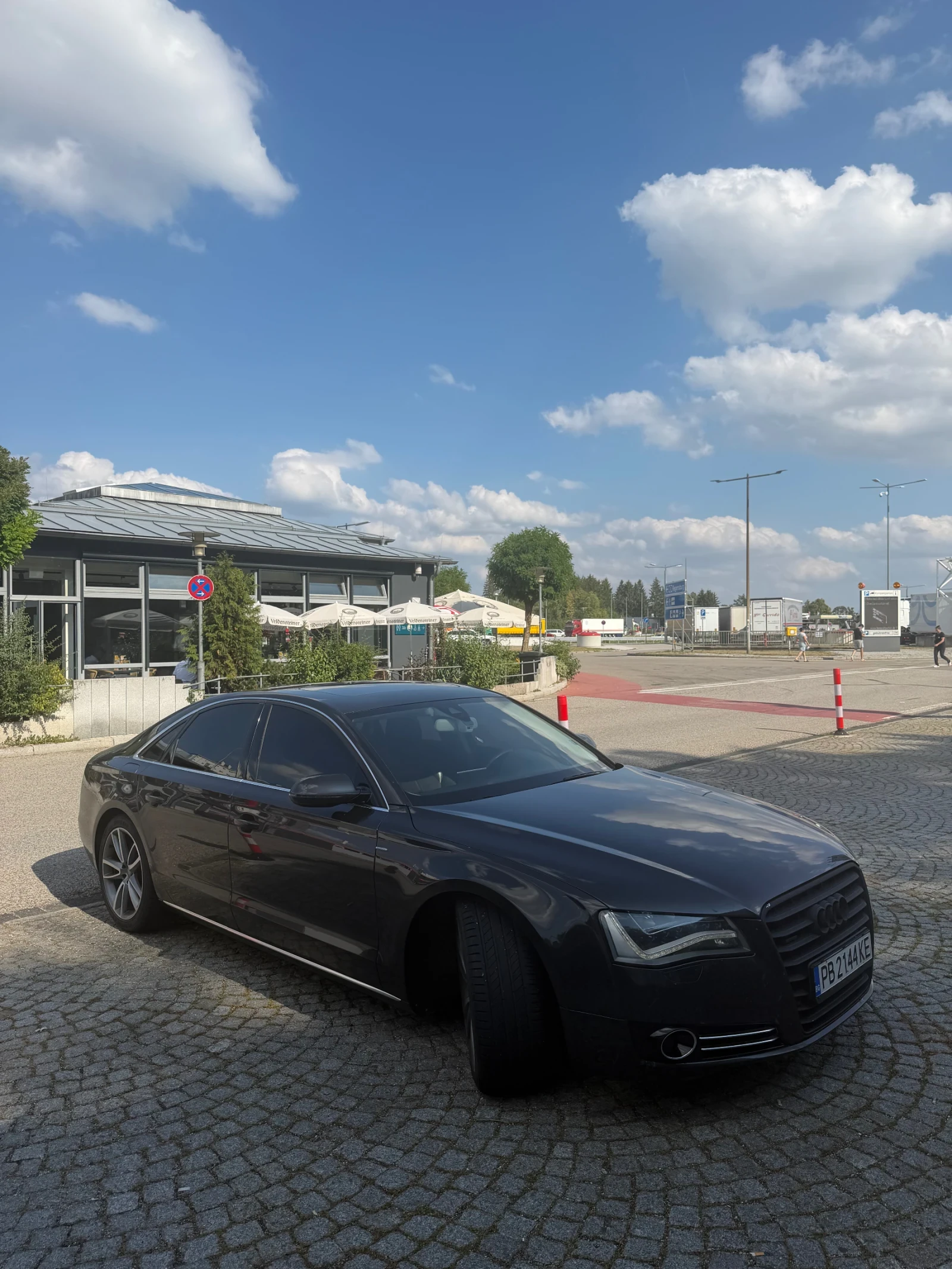 Audi A8, снимка 6 - Автомобили и джипове - 56618024