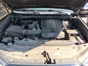 Toyota 4runner * SR5* АВТОКРЕДИТ БЕЗ ПЪРВОНАЧАЛНА ВНОСКА* , снимка 17