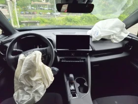 Toyota C-HR 2.0 PHEV CVT Style | Mobile.bg � ����� ������ 6