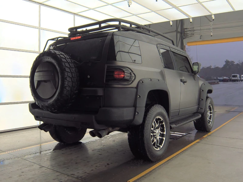 Toyota Fj cruiser 2009 Toyota FJ Cruiser wRear Doors 4x4, снимка 4 - Автомобили и джипове - 48287536