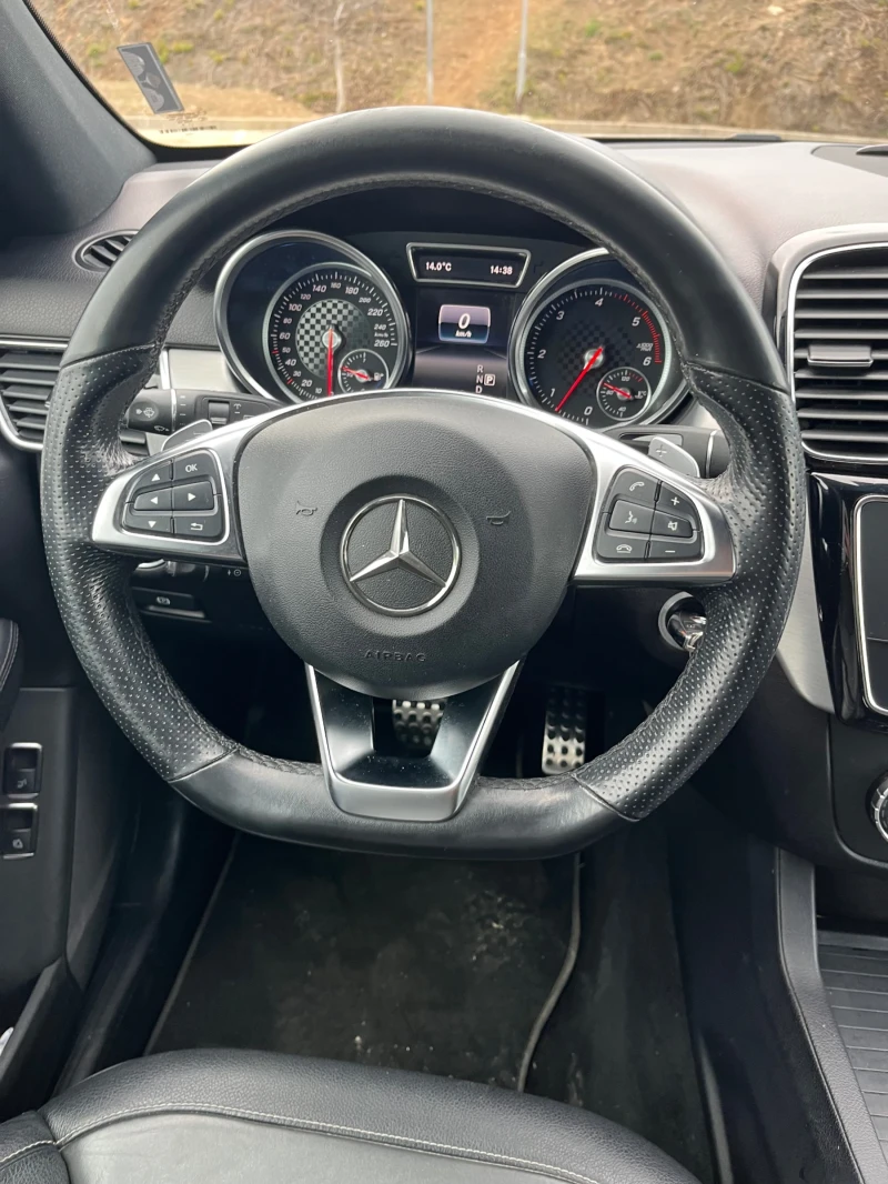 Mercedes-Benz GLE 350 Джип, снимка 15 - Автомобили и джипове - 48604095