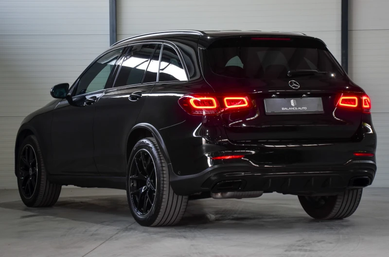 Mercedes-Benz GLC 400 AMG/NightPackage/4MATIC, снимка 6 - Автомобили и джипове - 51087624