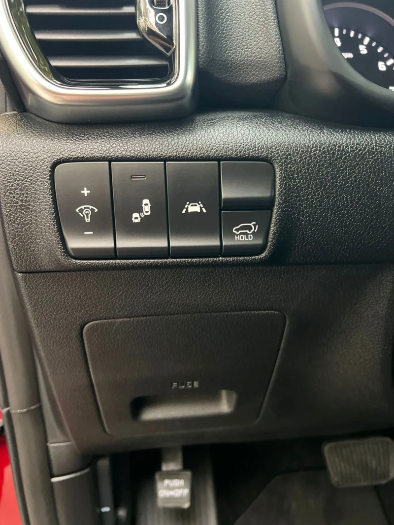 Kia Sportage 4x4  32 000km. ТОП ТОП , снимка 9 - Автомобили и джипове - 52092177