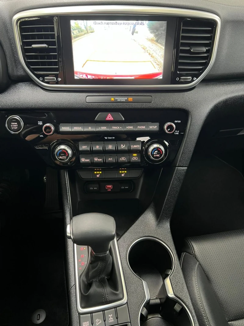 Kia Sportage 4x4  32 000km. ТОП ТОП , снимка 12 - Автомобили и джипове - 52092177