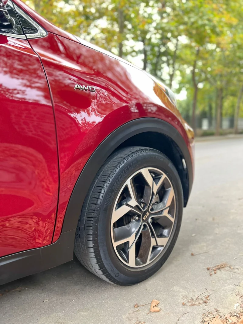 Kia Sportage 4x4  32 000km. ТОП ТОП , снимка 8 - Автомобили и джипове - 52092177