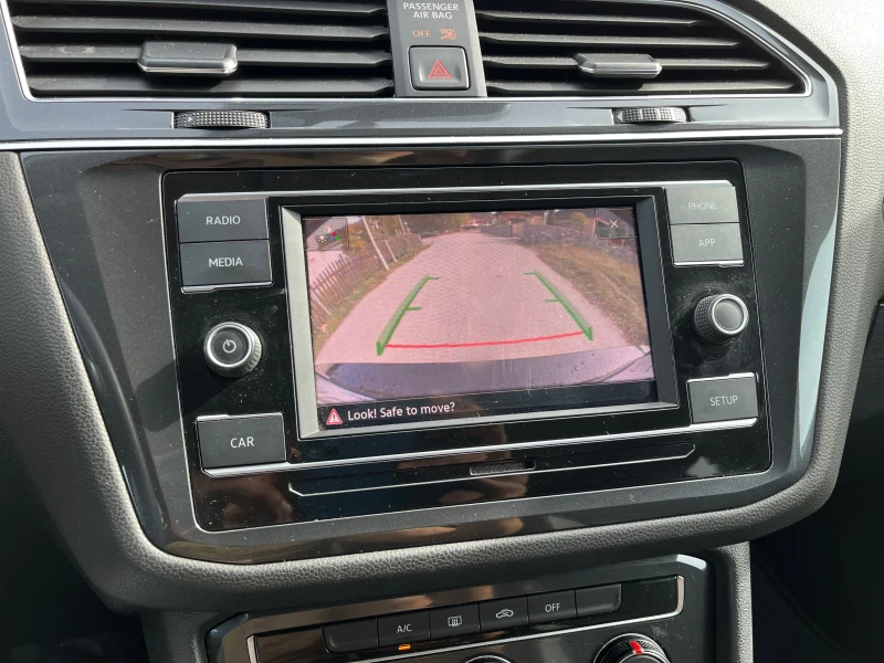 VW Tiguan 2.0Tfsi, снимка 8 - Автомобили и джипове - 53120163