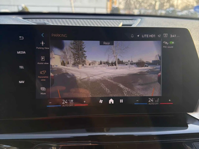 BMW X2 xDrive28i/CARFAX/ПАНОРАМА/ПОДГРЕВИ, снимка 12 - Автомобили и джипове - 53571419