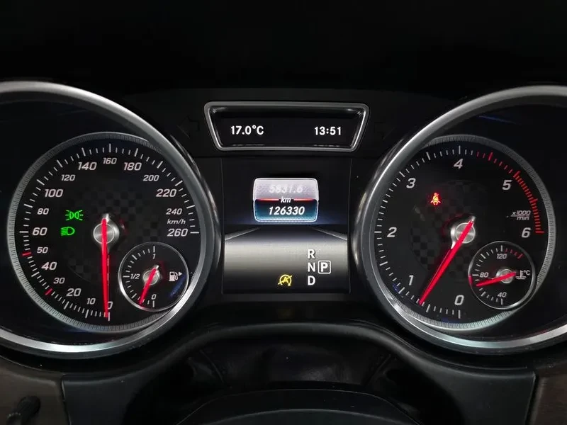 Mercedes-Benz GLE 350 D 4MATIC, снимка 8 - Автомобили и джипове - 55010938
