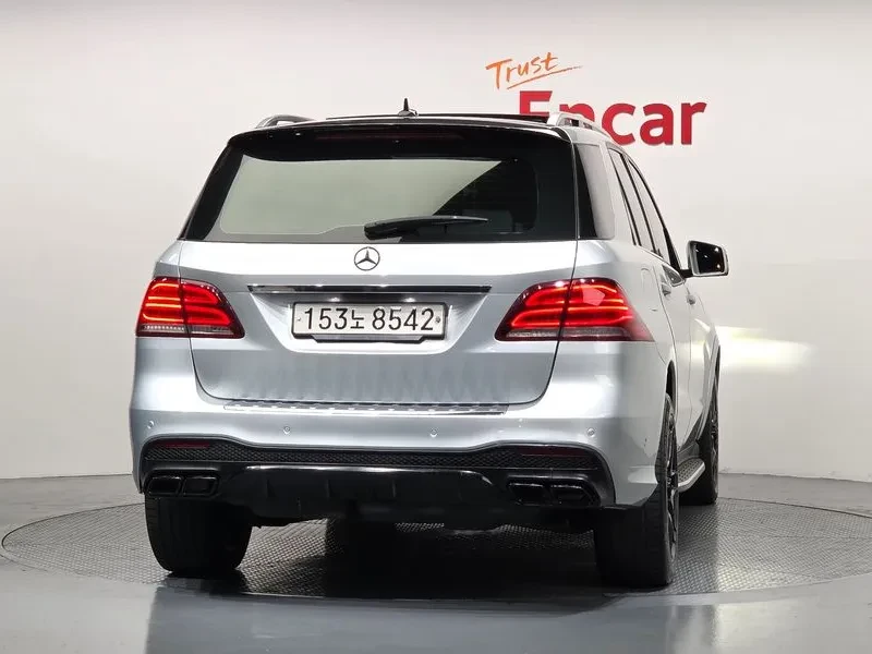 Mercedes-Benz GLE 350 D 4MATIC, снимка 4 - Автомобили и джипове - 55010938