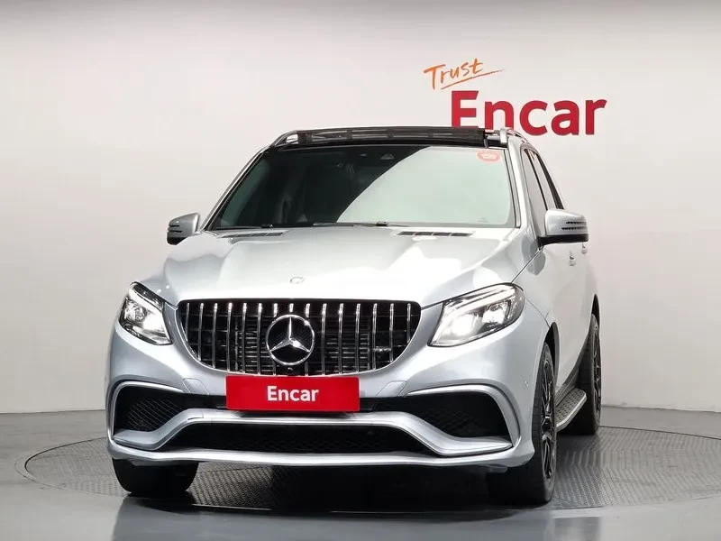 Mercedes-Benz GLE 350 D 4MATIC, снимка 3 - Автомобили и джипове - 55010938
