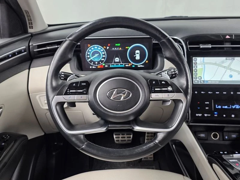 Hyundai Tucson 2WD| DIGITAL| 360| DIST| PANO| ОБДУХ| ПАМЕТ, снимка 14 - Автомобили и джипове - 55748155