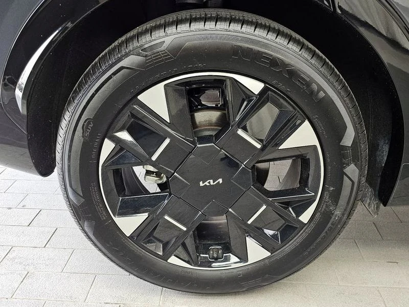 Kia Sportage 1.6 Automatic, снимка 5 - Автомобили и джипове - 55845860