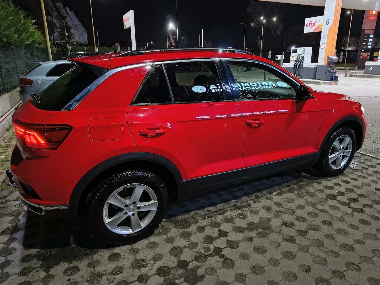 VW T-Roc 1.6 TDI - изображение 6