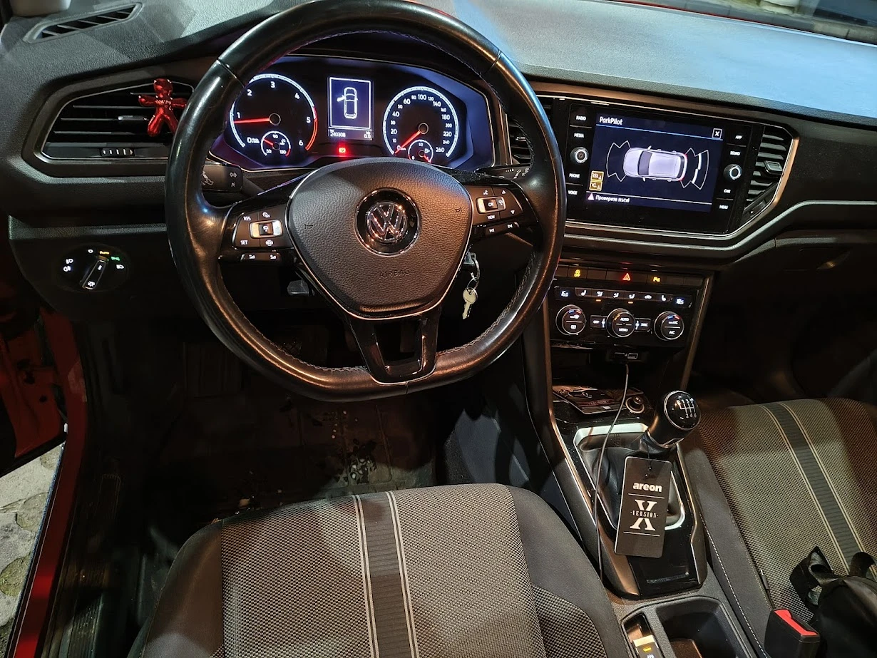 VW T-Roc 1.6 TDI - изображение 7