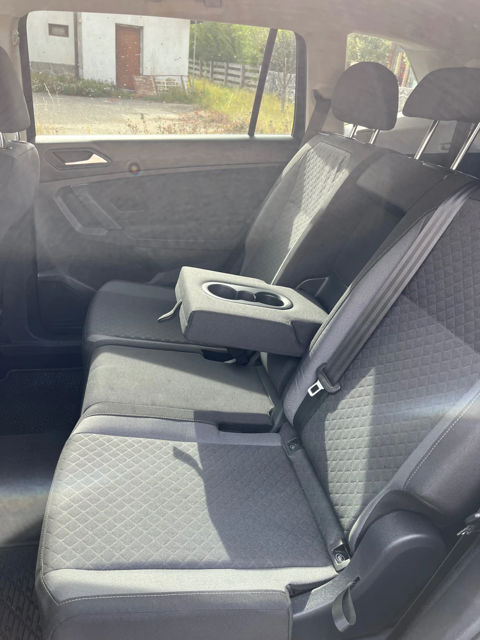 VW Tiguan 2.0Tfsi - изображение 10