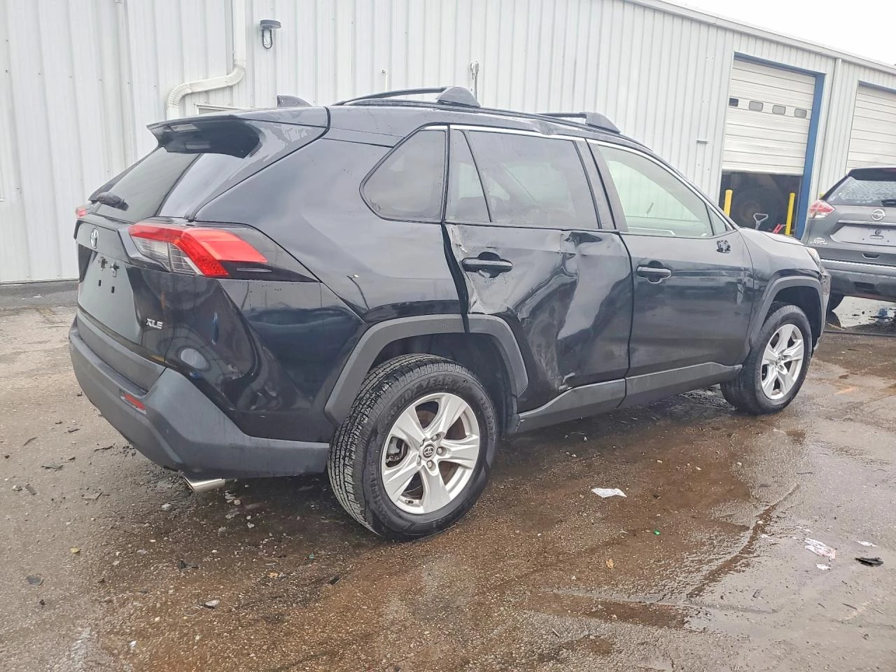 Toyota Rav4 * XLE* NAVI* LED*  - изображение 3