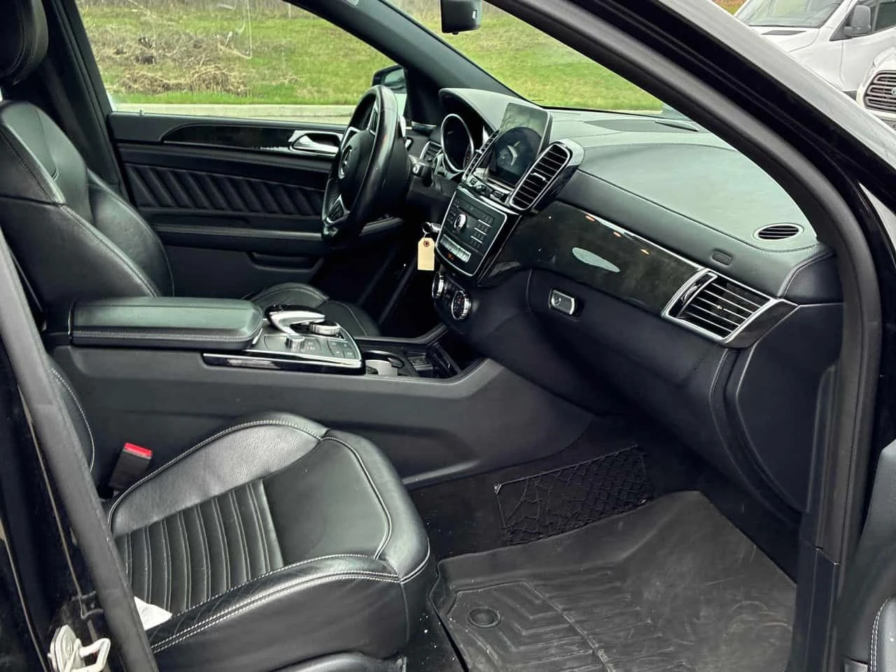 Mercedes-Benz GLE 350d  CARFAX, снимка 15 - Автомобили и джипове - 54312268