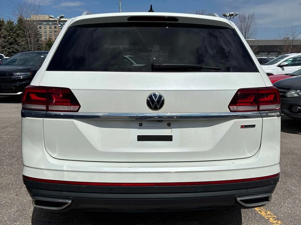 VW Atlas * Highline * ОБОРУДВАНЕ * КАМЕРА * ПАМЕТ * PANO, снимка 4 - Автомобили и джипове - 54354660