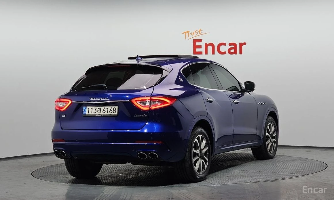 Maserati Levante, снимка 2 - Автомобили и джипове - 54399043