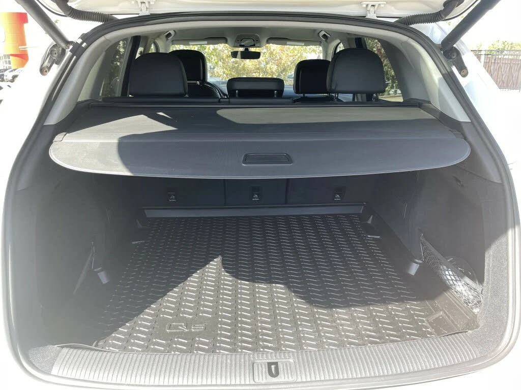 Audi Q5 Sunroof * HeadUp *  AвтоКредит * (ЦЕНА ДО БГ), снимка 9 - Автомобили и джипове - 54418112