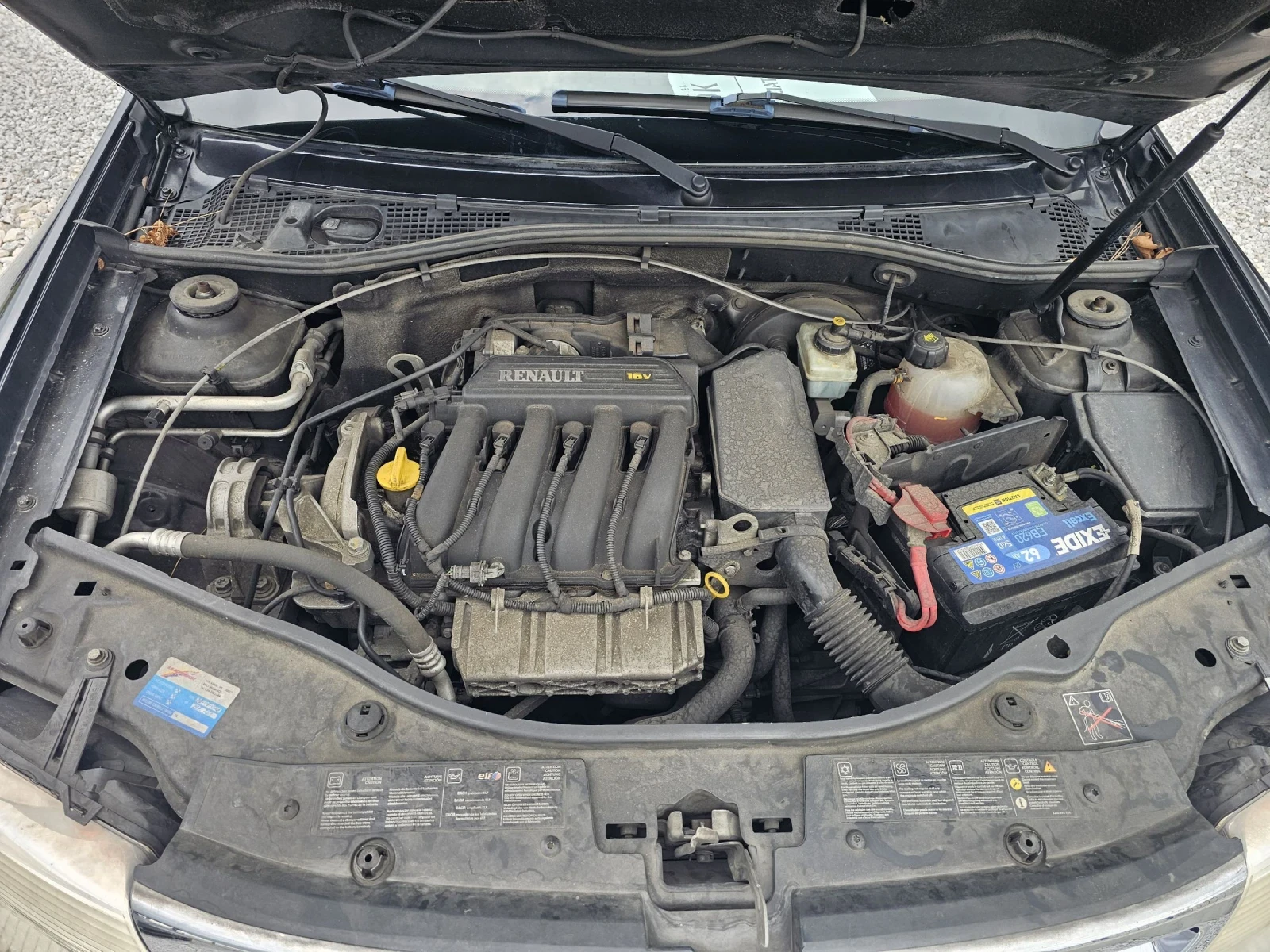 Dacia Duster Евро5 Климатик 205.000км , снимка 13 - Автомобили и джипове - 54585605