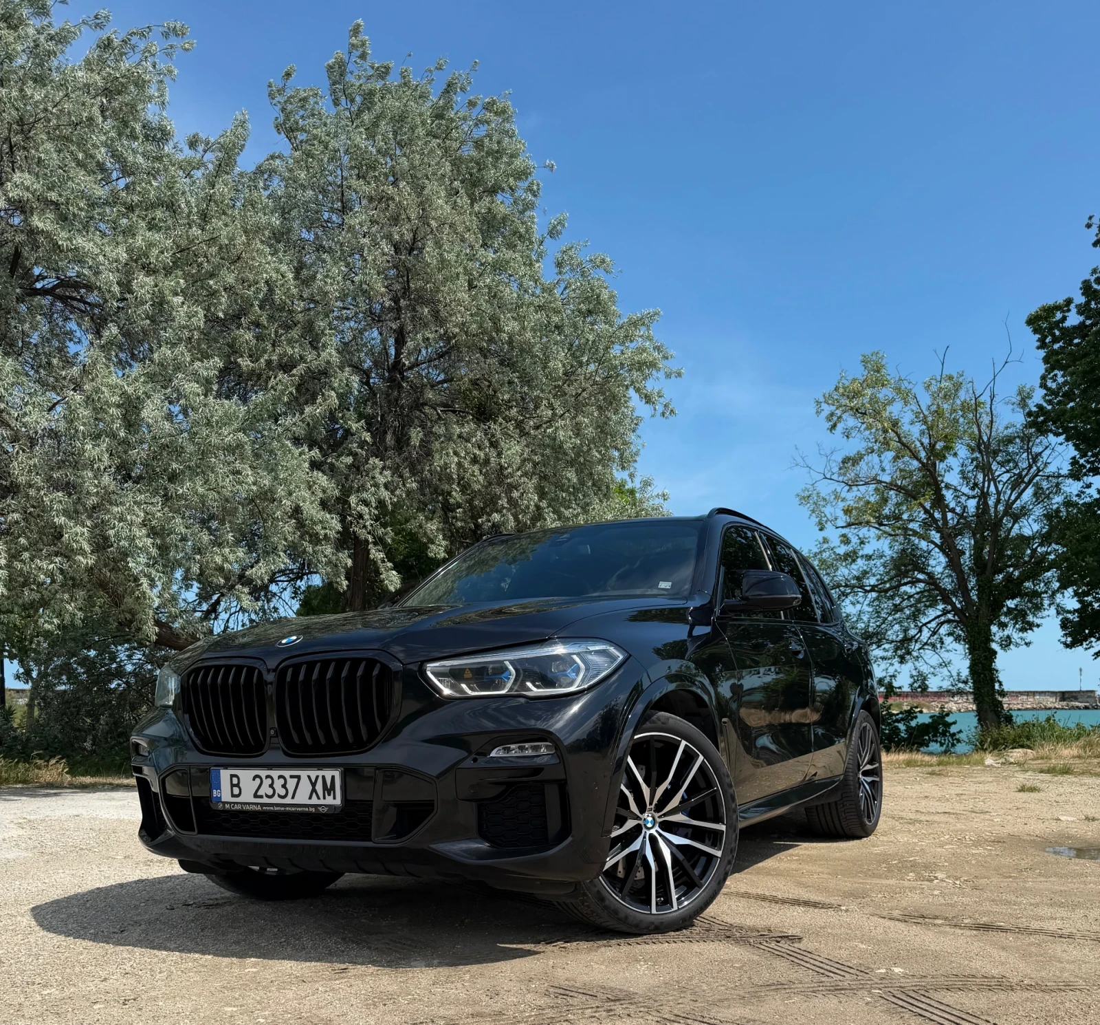 BMW X5 XDRIVE 40i M-SPORT/ Laser / Въздушно / Soft close