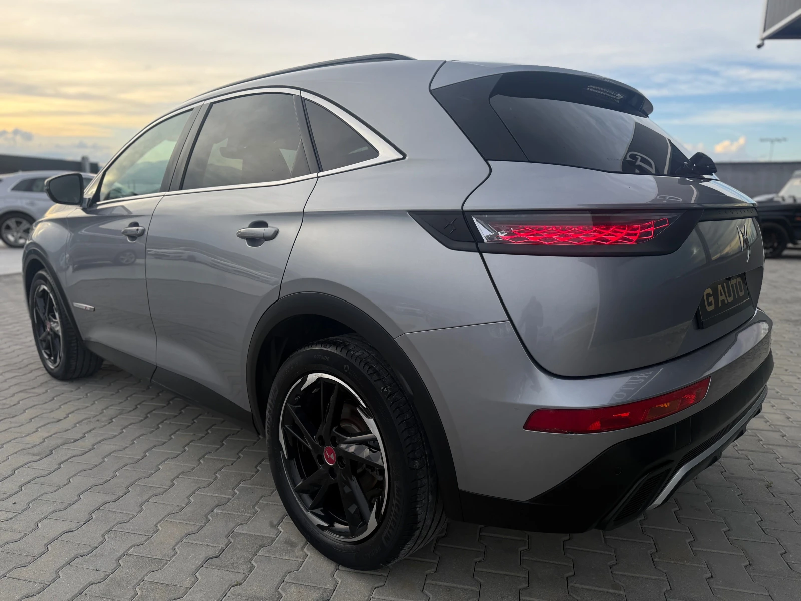 Citroen DS 7 Crossback 1.5HDI 131 ks Performance line Собствен лизинг !!!, снимка 7 - Автомобили и джипове - 54843791