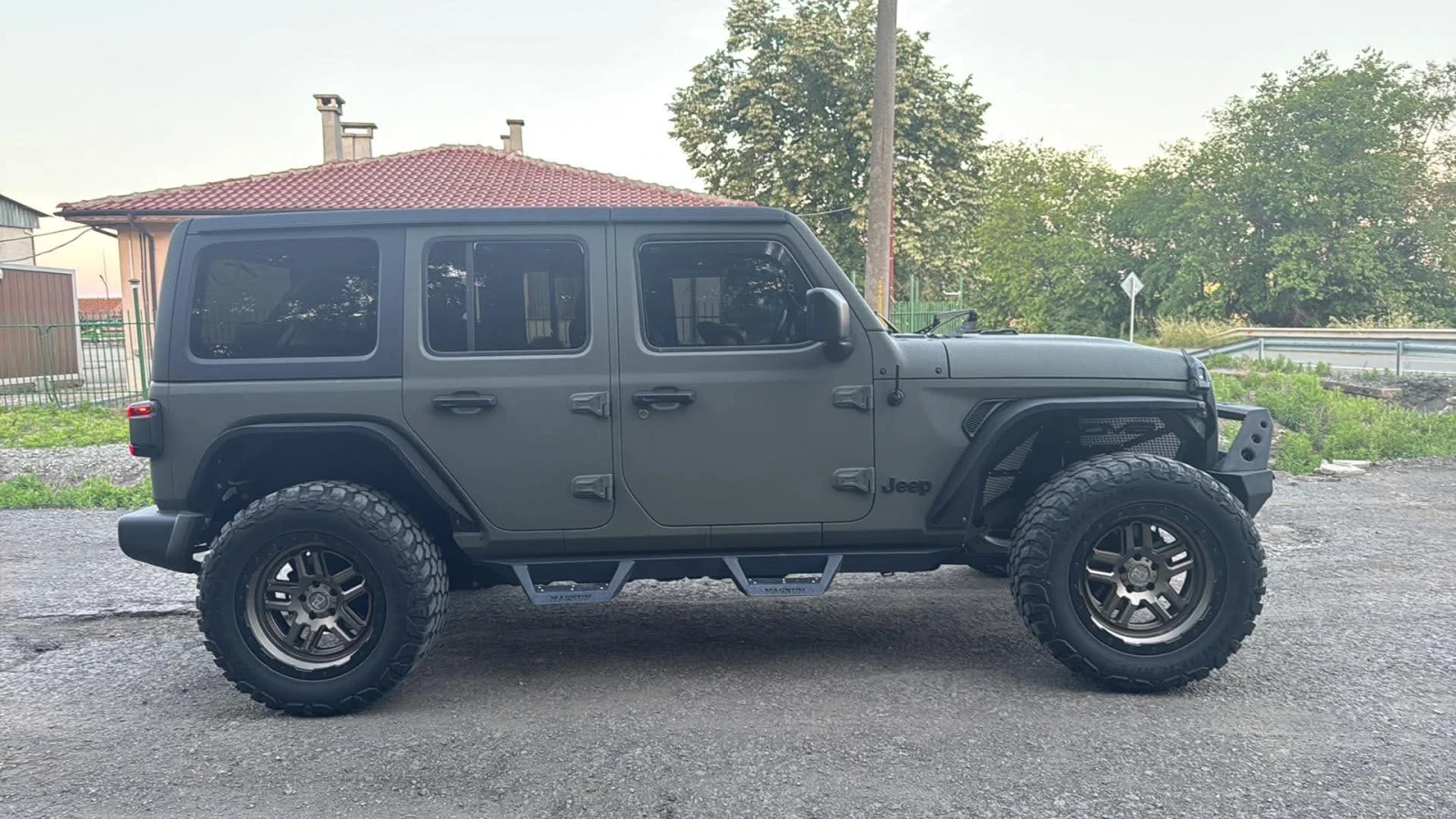 Jeep Wrangler Jeep wrangler JL 3, 6i на газ, снимка 8 - Автомобили и джипове - 55673170