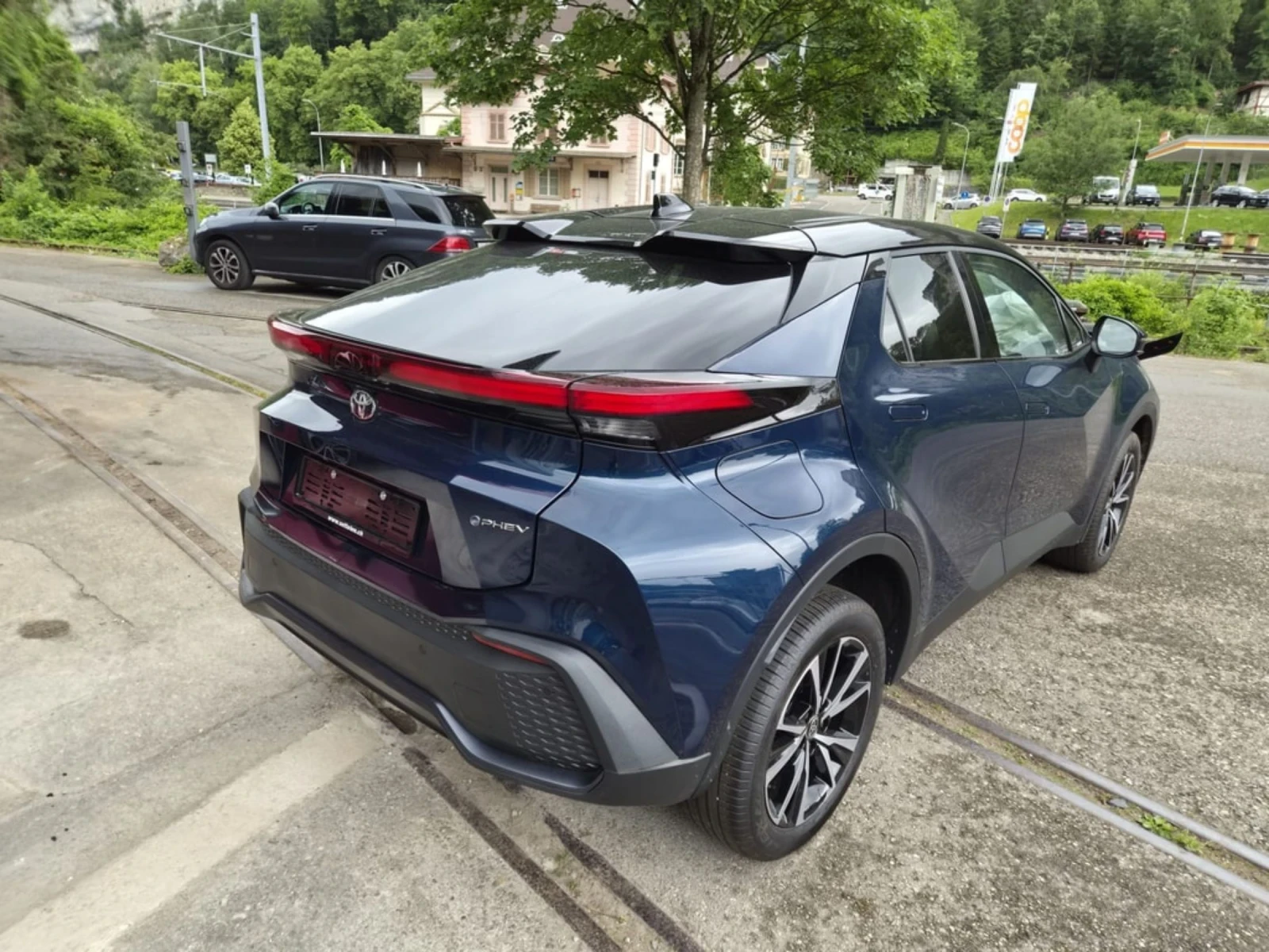 Toyota C-HR 2.0 PHEV CVT Style | Mobile.bg � ����������� 3