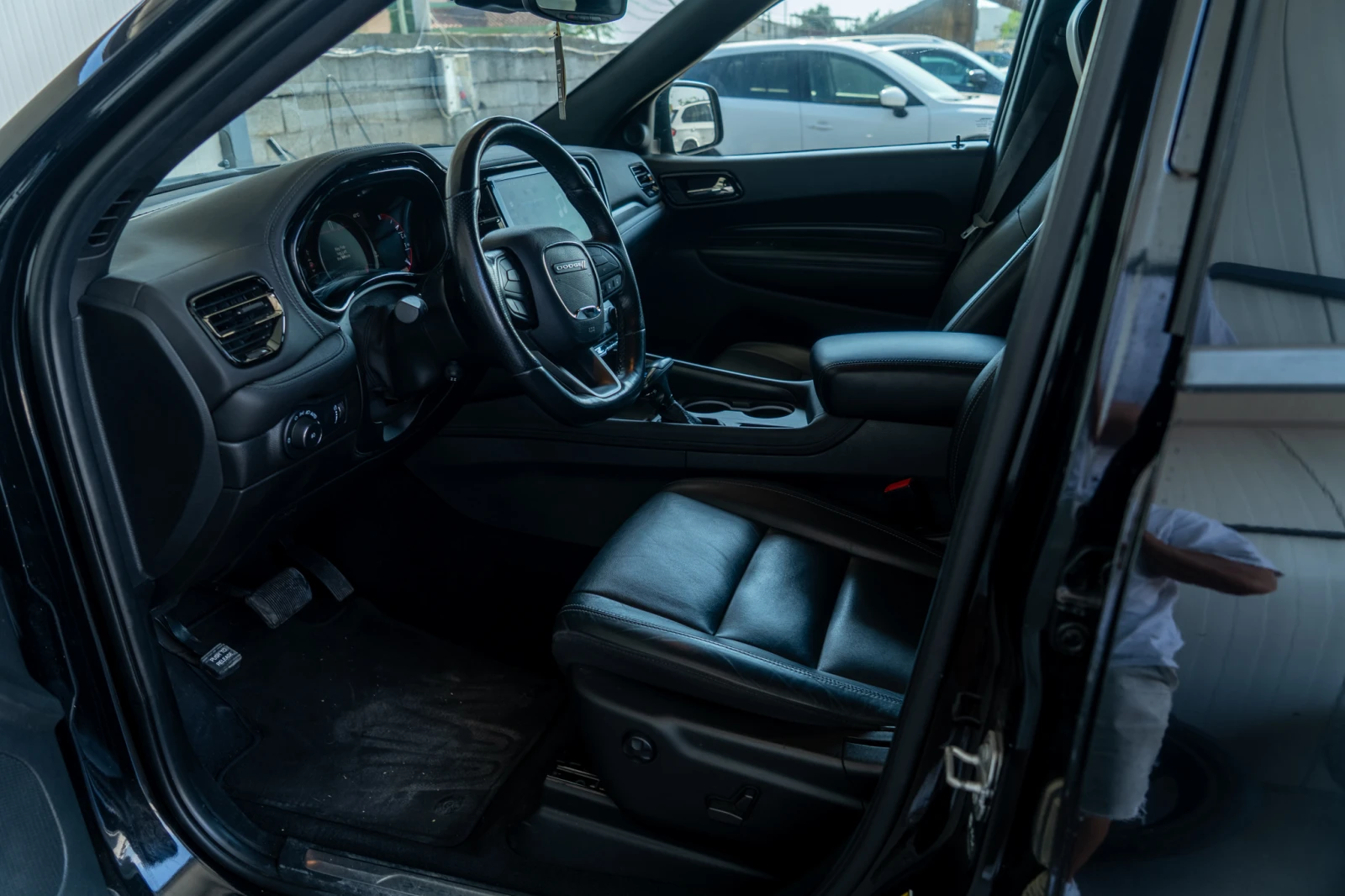 Dodge Durango 3.6 = GT = 4X4 = 49K KM = FULL = ЛИЗИНГ = ГАРАНЦИЯ, снимка 9 - Автомобили и джипове - 55568120