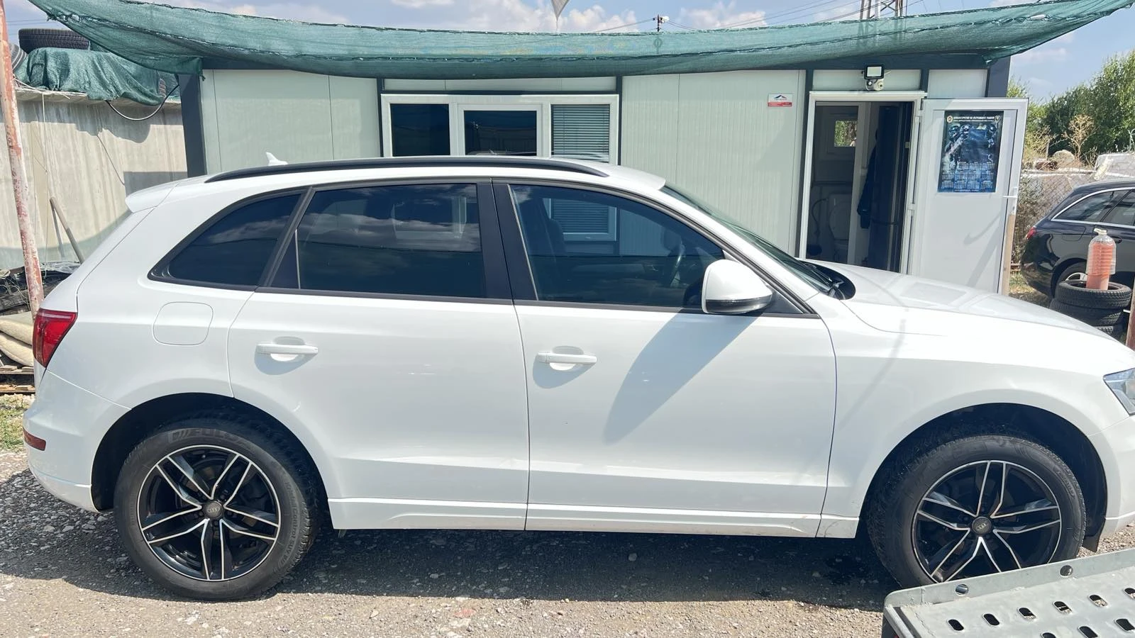 Audi Q5 2.0tdi 170кс. Euro5, снимка 4 - Автомобили и джипове - 55596830