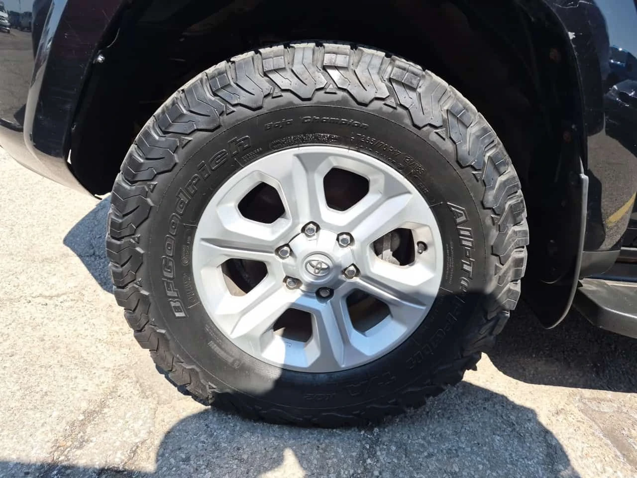 Toyota 4runner * SR5* АВТОКРЕДИТ БЕЗ ПЪРВОНАЧАЛНА ВНОСКА* , снимка 6 - Автомобили и джипове - 55613546