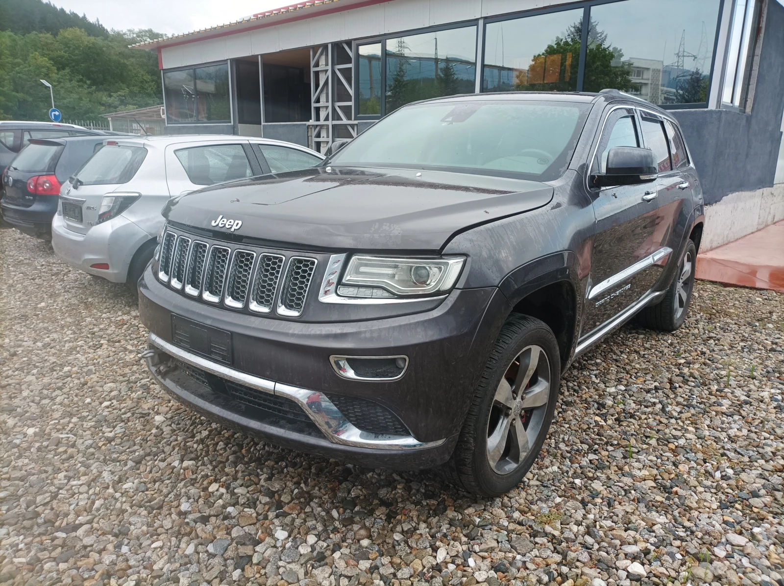Jeep Grand cherokee 3.0CRDI -НА ЧАСТИ , снимка 2 - Автомобили и джипове - 55656964