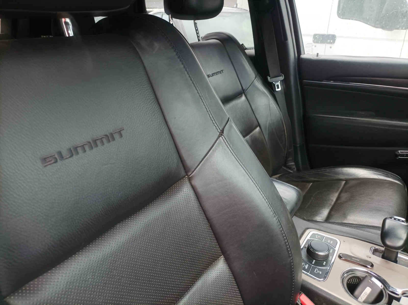 Jeep Grand cherokee 3.0CRDI -НА ЧАСТИ , снимка 9 - Автомобили и джипове - 55656964