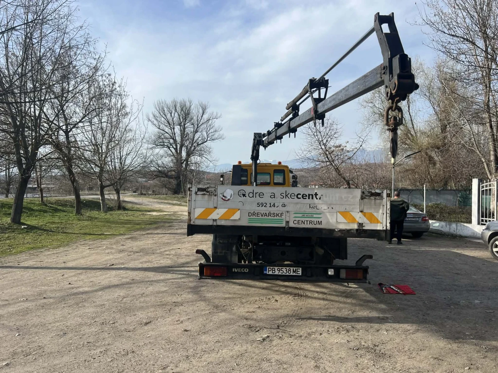 Iveco ML 120 E 18 с кран - изображение 5