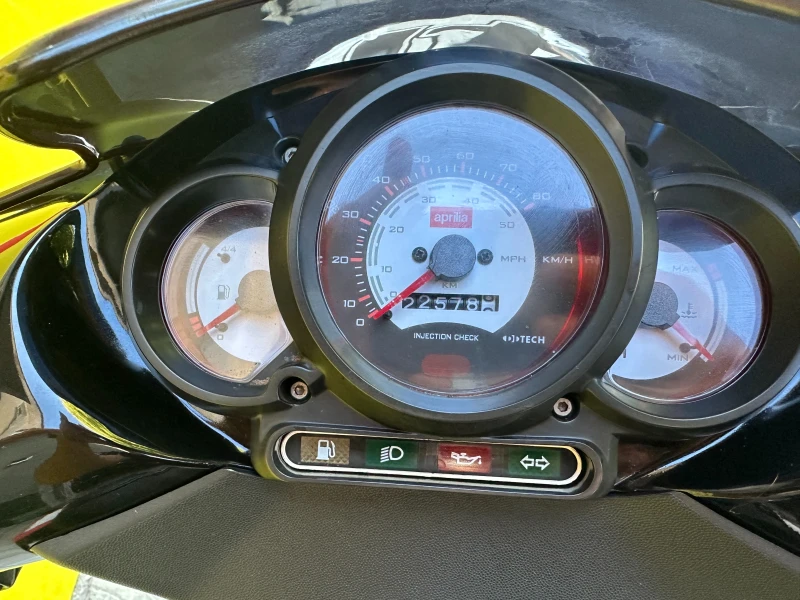 Aprilia Sr 50 , снимка 8 - Мотоциклети и мототехника - 51796367